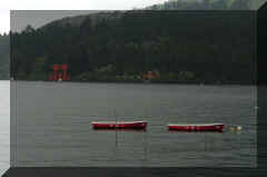 Hakone - vue lac tori.jpg (25590 bytes)