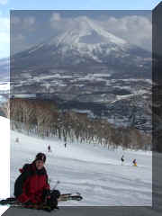 Hokkaido - ski JB2.jpg (45335 bytes)