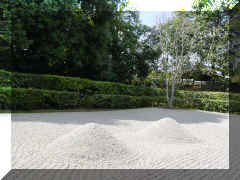 Kyoto - Daitoku-ji Zen.jpg (79824 bytes)