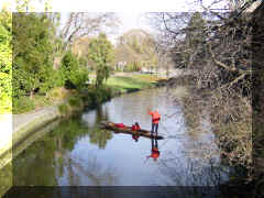 Christchurch - Avon river.jpg (84548 bytes)