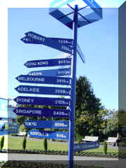 Christchurch - airport distance.jpg (58403 bytes)